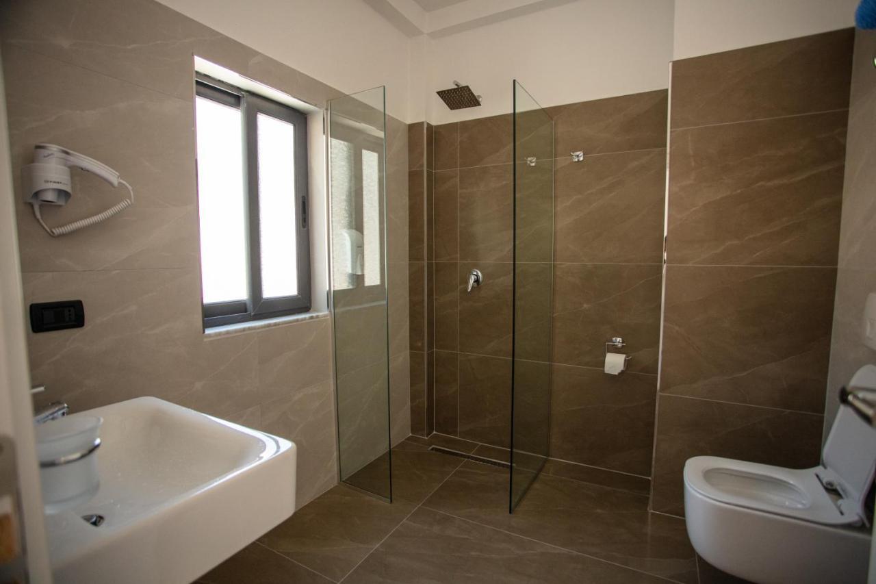 Kapri Hotel 4*